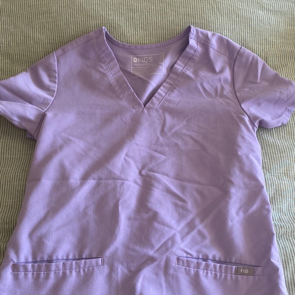 FIGS - scrub set, Zamora high waisted jogger & three picket scrub top - Picture 3 of 3